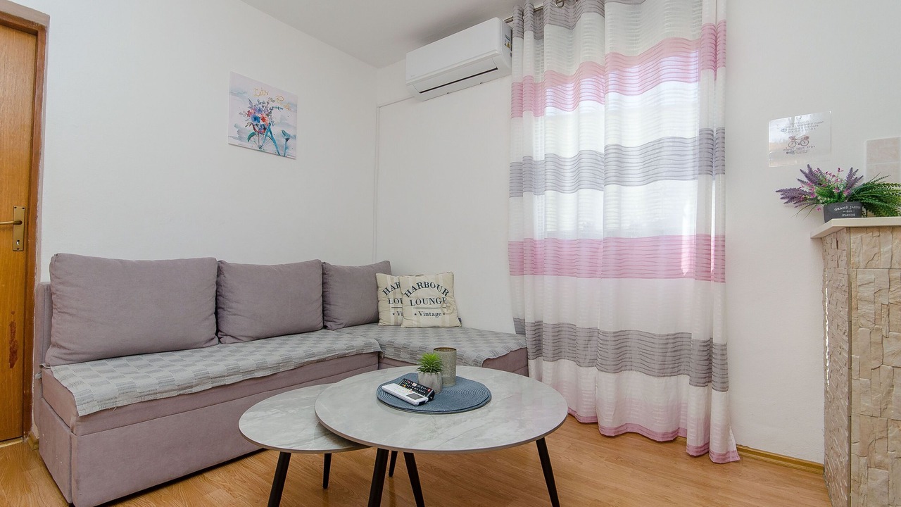 Photo of Livingroom in Igrane