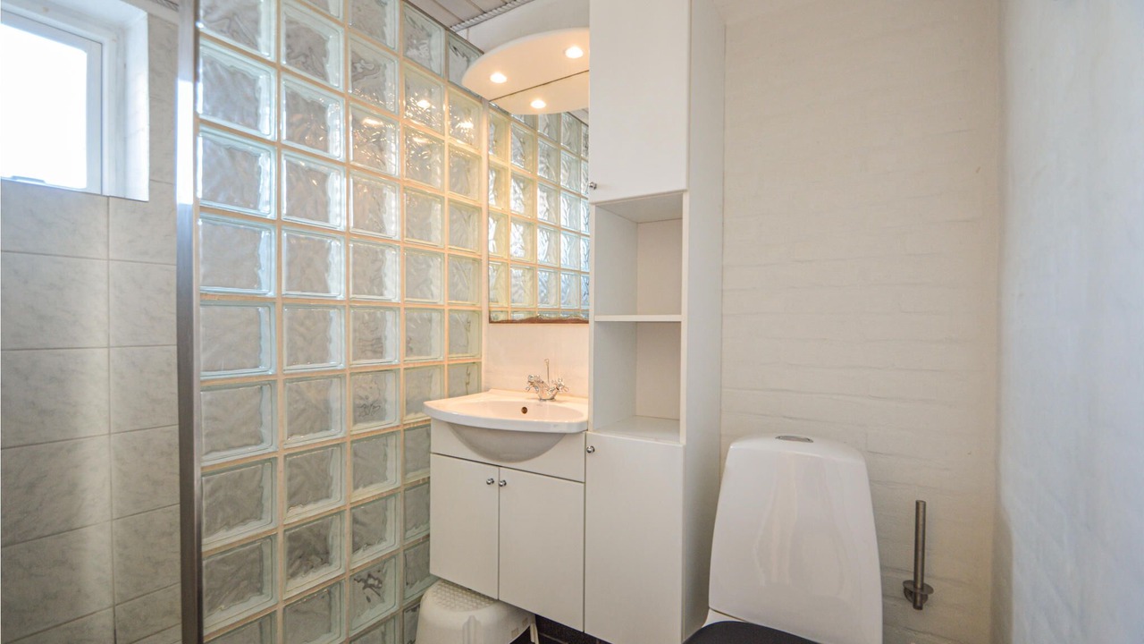 Photo of Bathroom in Ballum