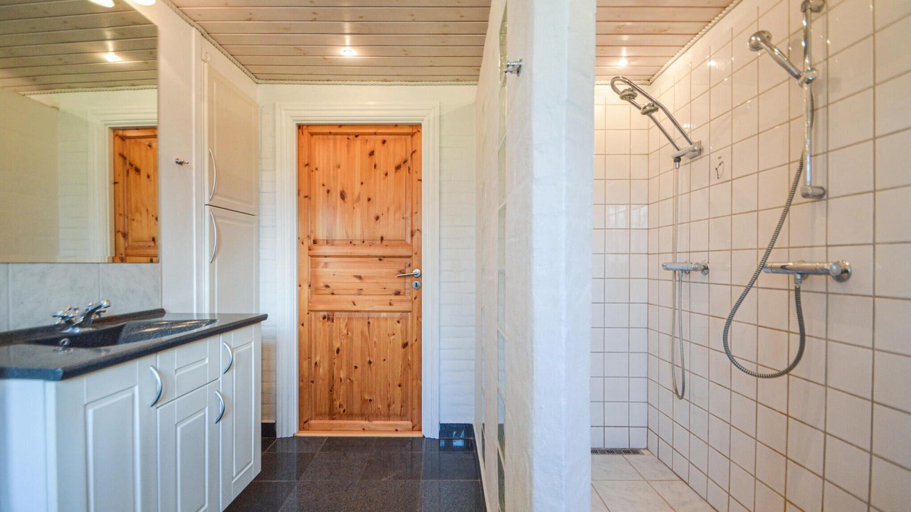 Photo of Bathroom in Ballum