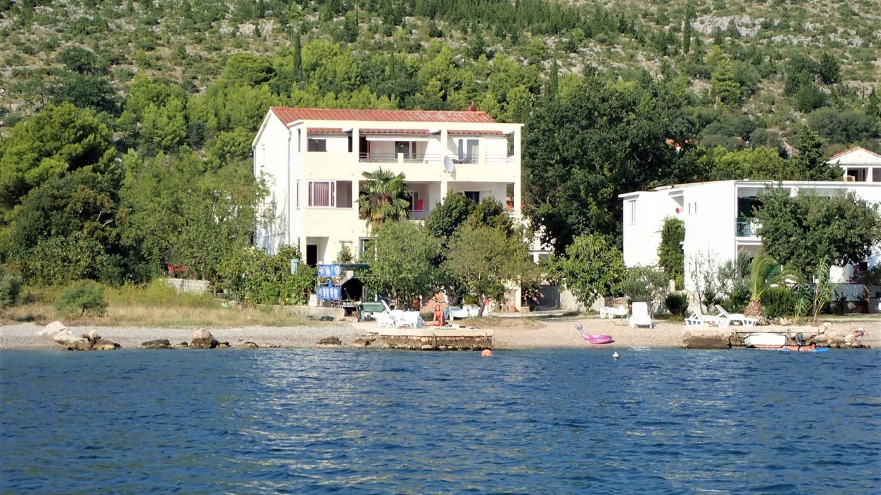 Photo of Outdoor in Seline