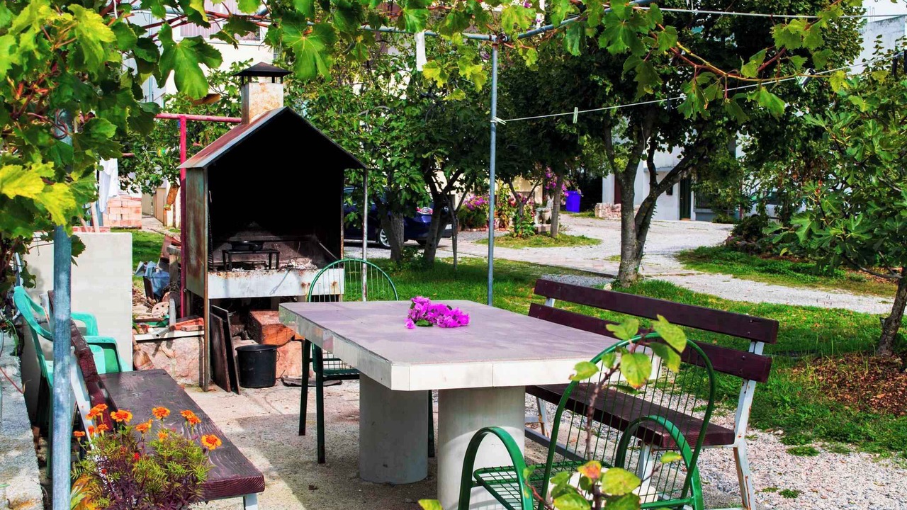 Photo of Outdoor in Seline