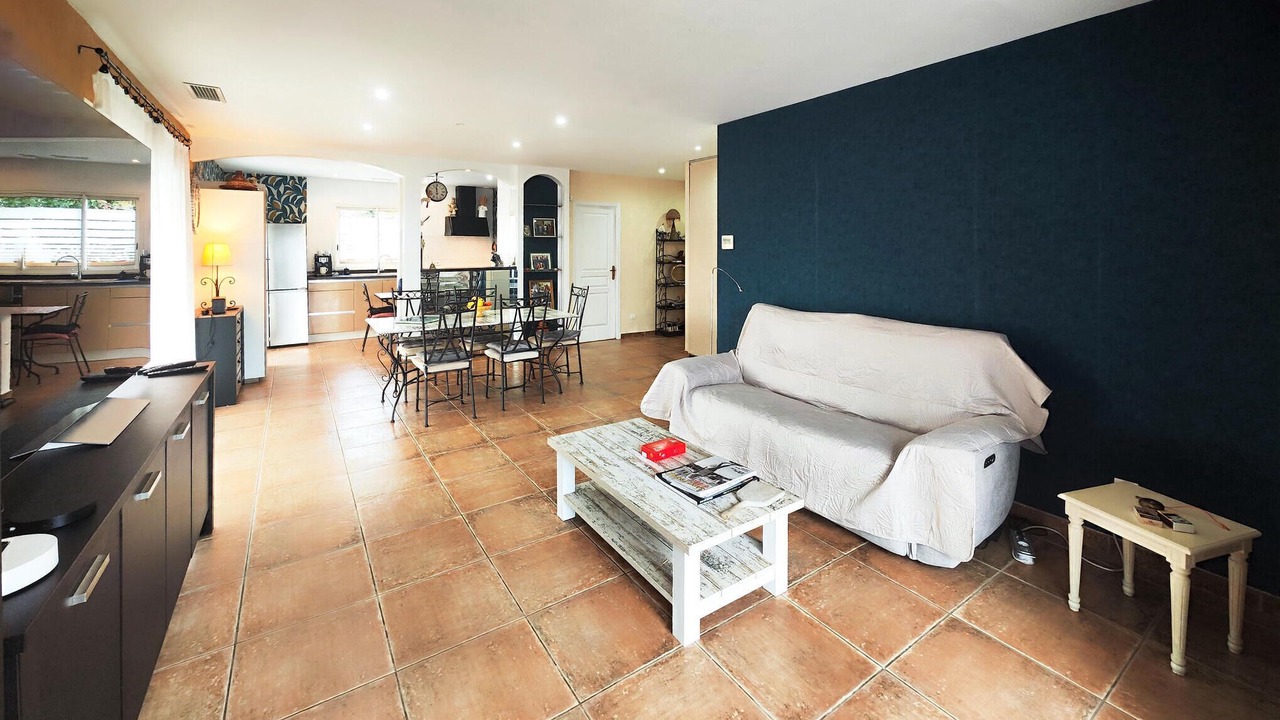 Photo of Bedroom in Servian