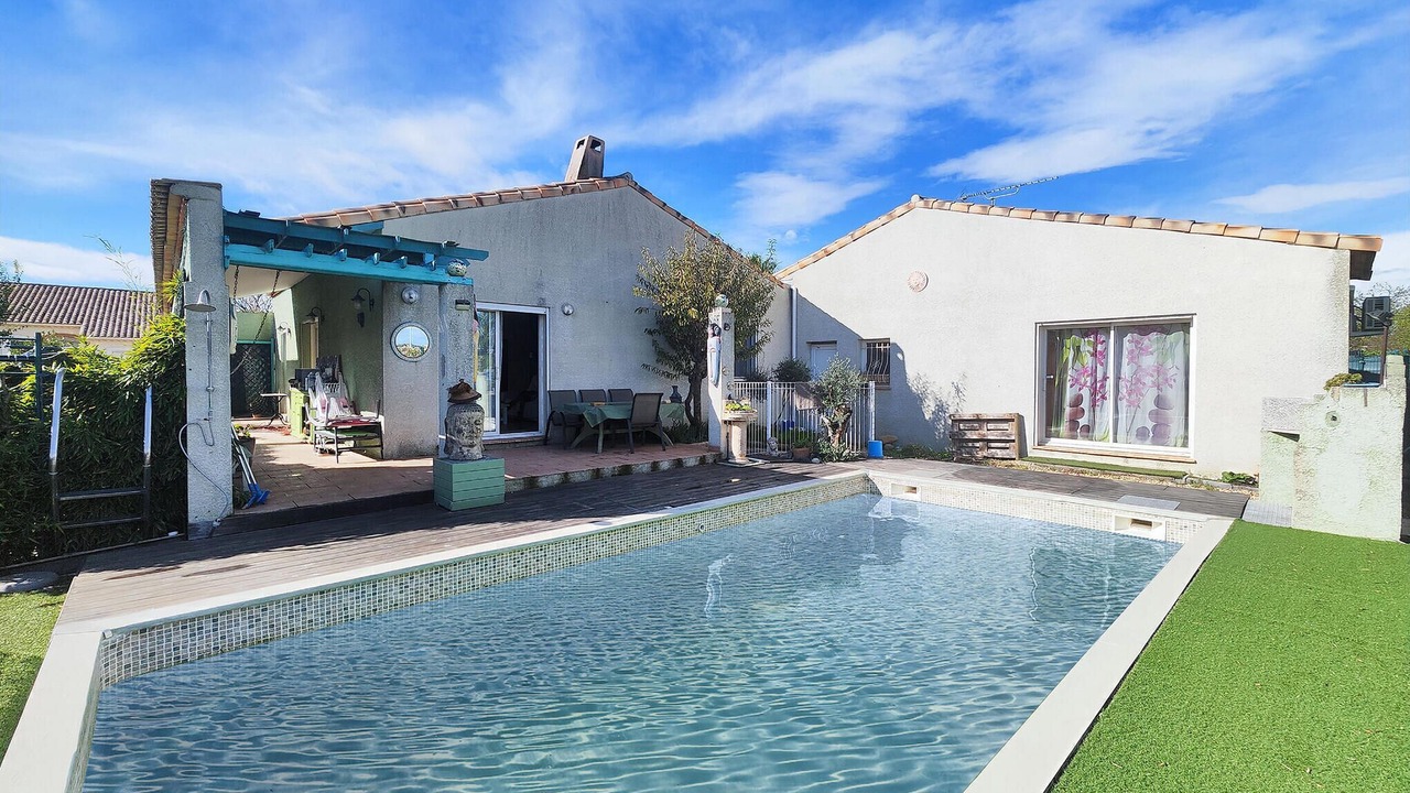 Photo of Others in Servian