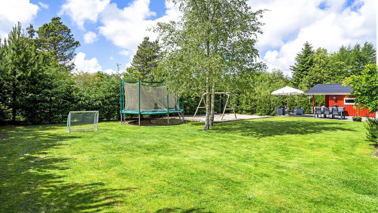 Photo of Others in Jegum