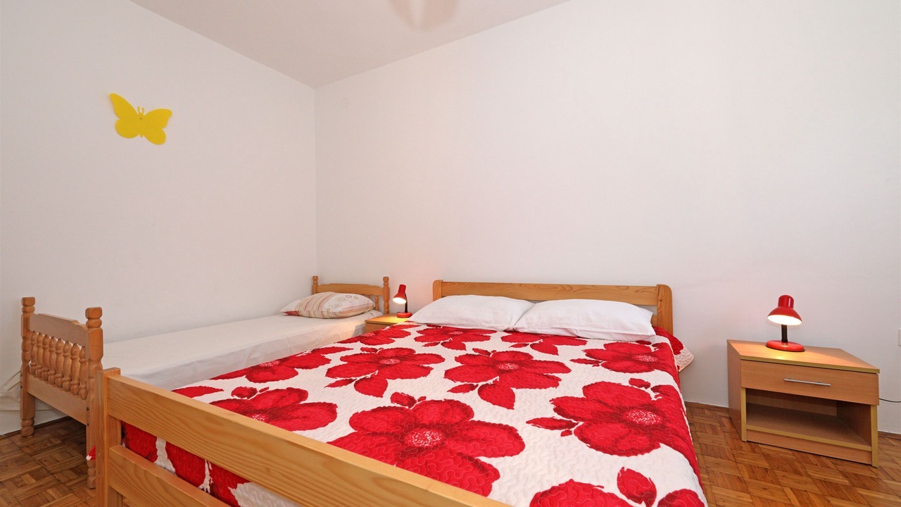 Photo of Bedroom in Tribunj