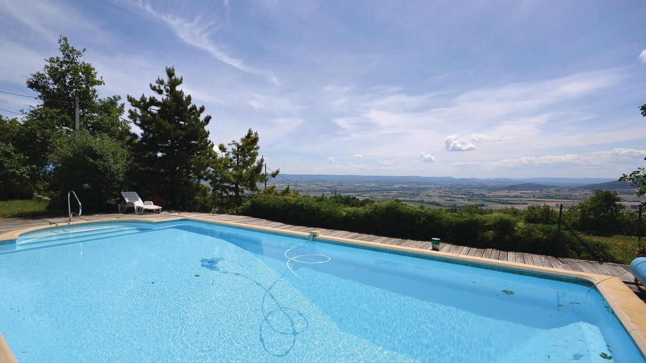 Photo of Outdoor in Roynac