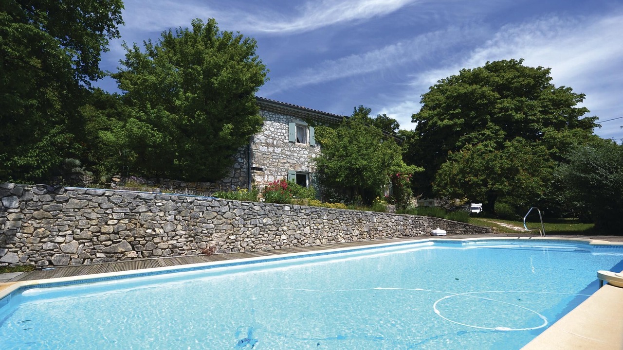 Photo of Others in Roynac