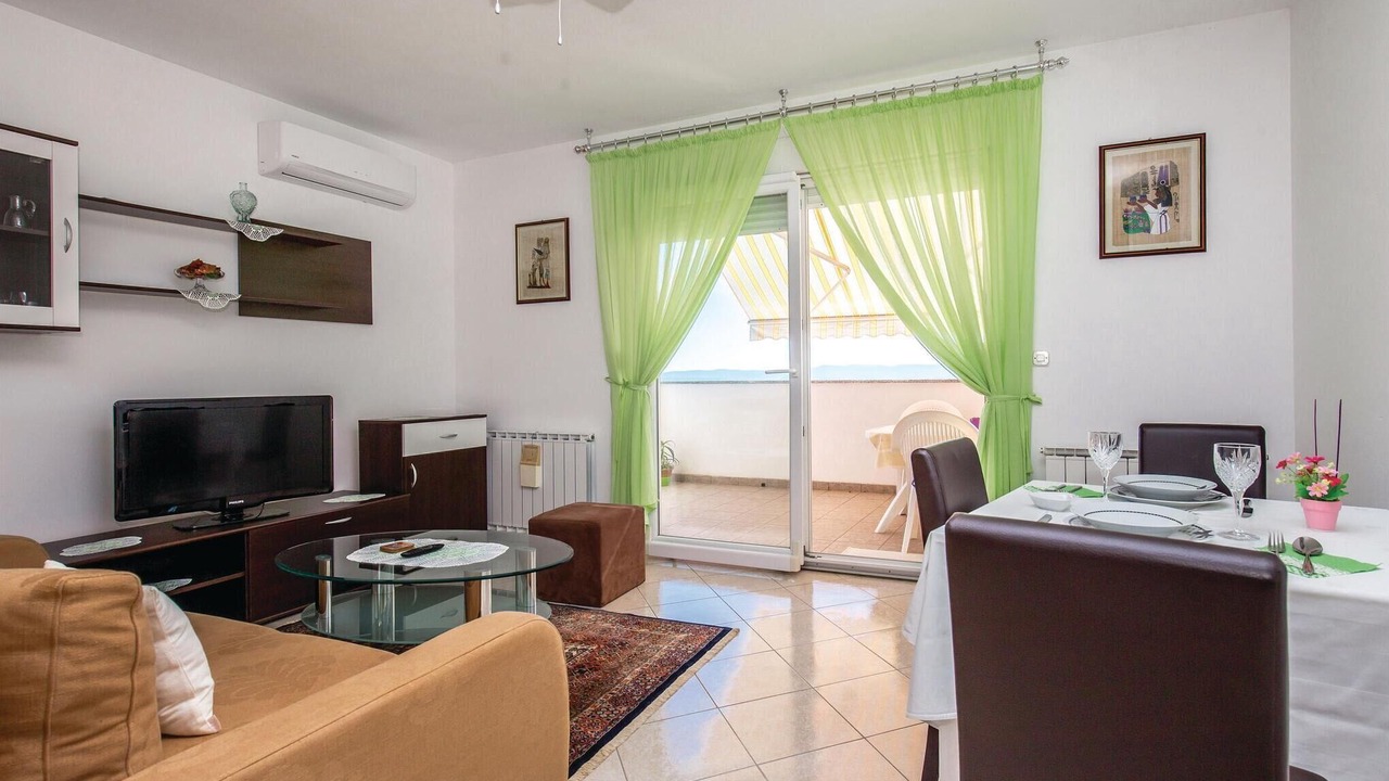 Photo of Bedroom in Smrika