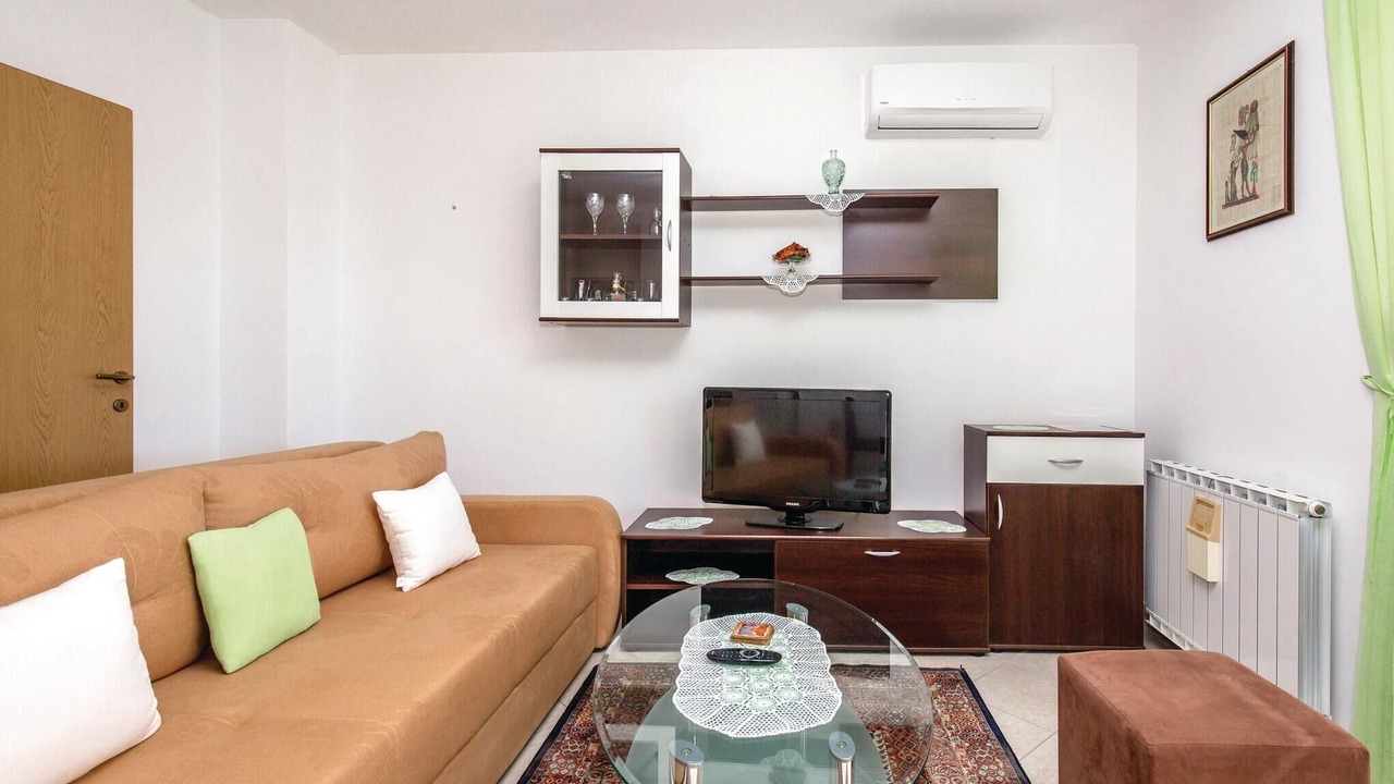Photo of Bedroom in Smrika