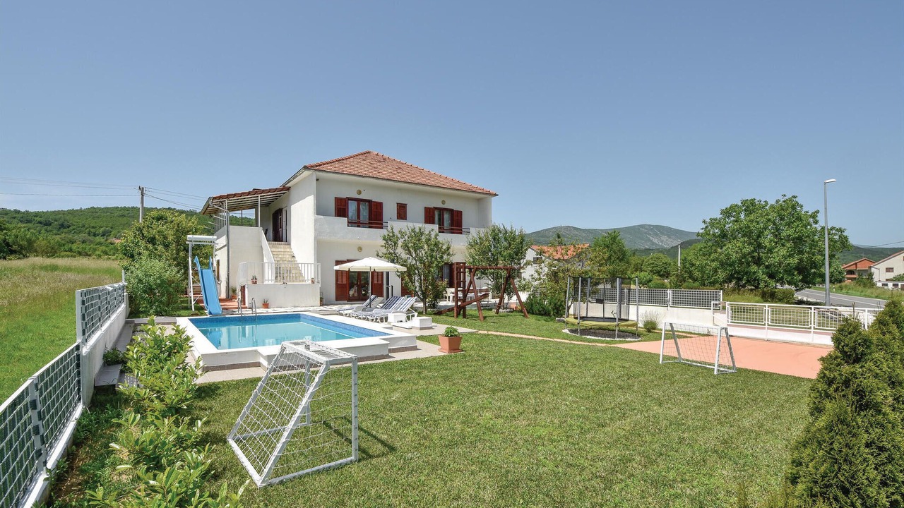 Photo of Outdoor in Sinj