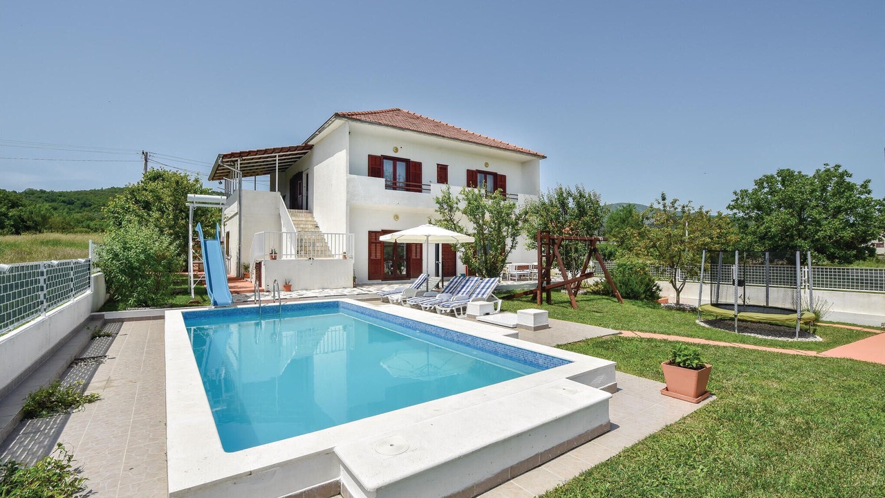 Photo of Outdoor in Sinj
