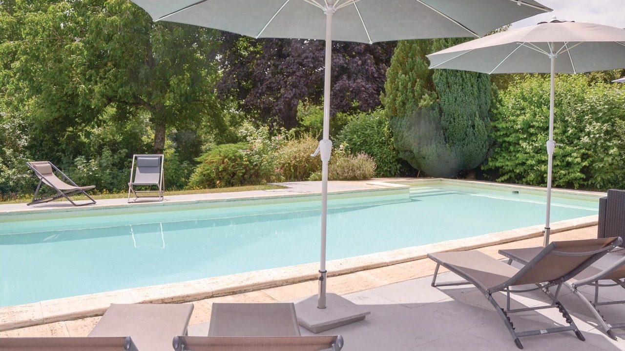 Photo of Outdoor in Bouere