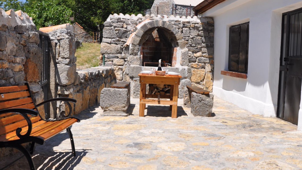 Photo of Outdoor in Prizna
