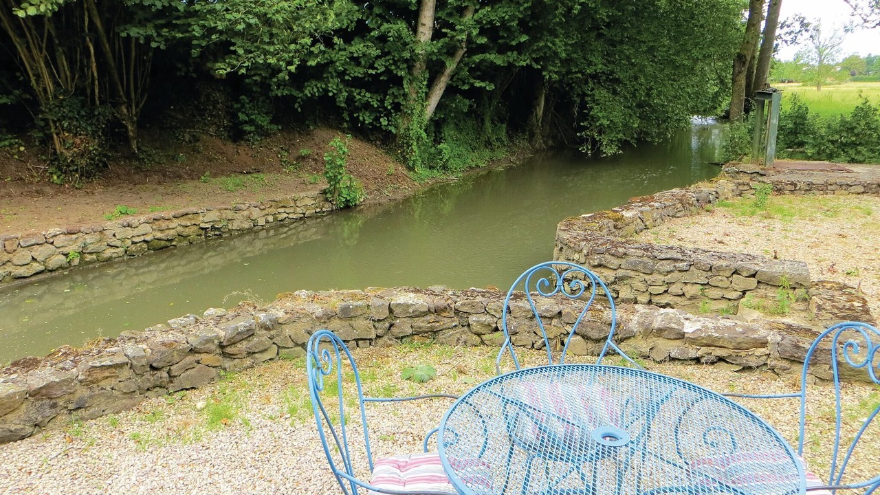 Photo of Others in Vernie