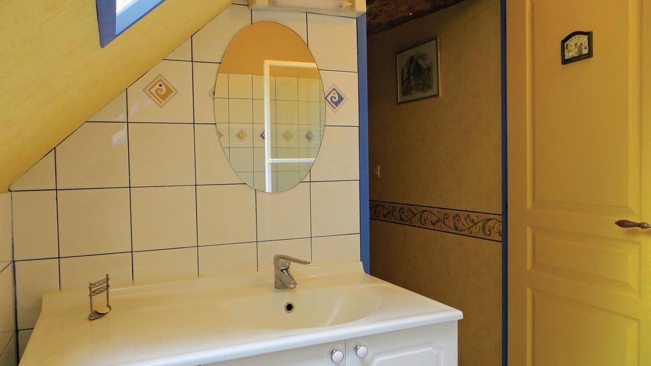 Photo of Bathroom in Vernie
