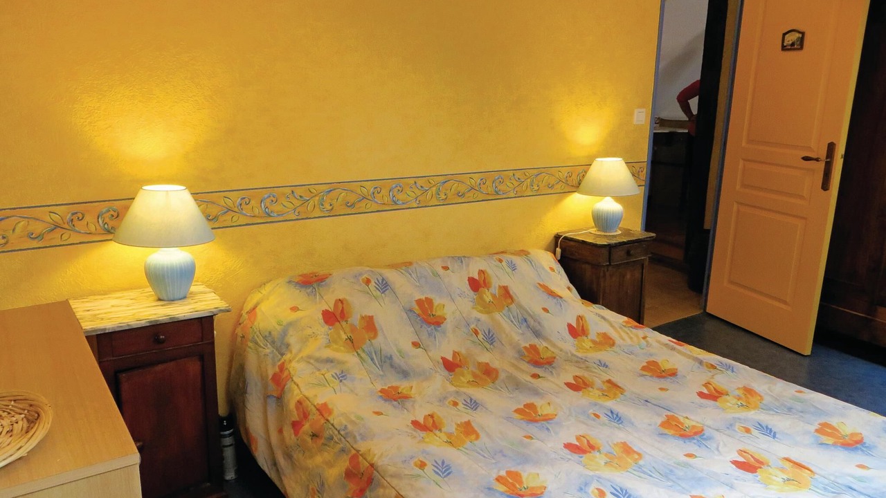 Photo of Others in Vernie