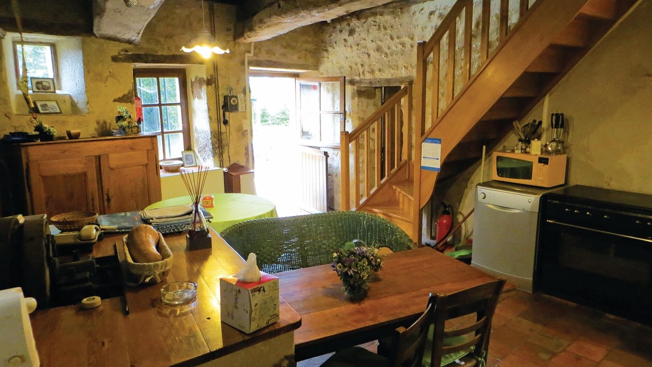 Photo of Others in Vernie