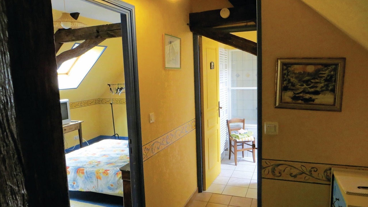 Photo of Others in Vernie