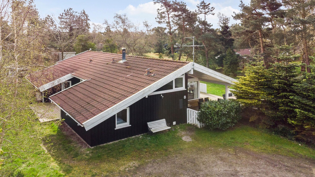 Photo of Others in Bøtø By