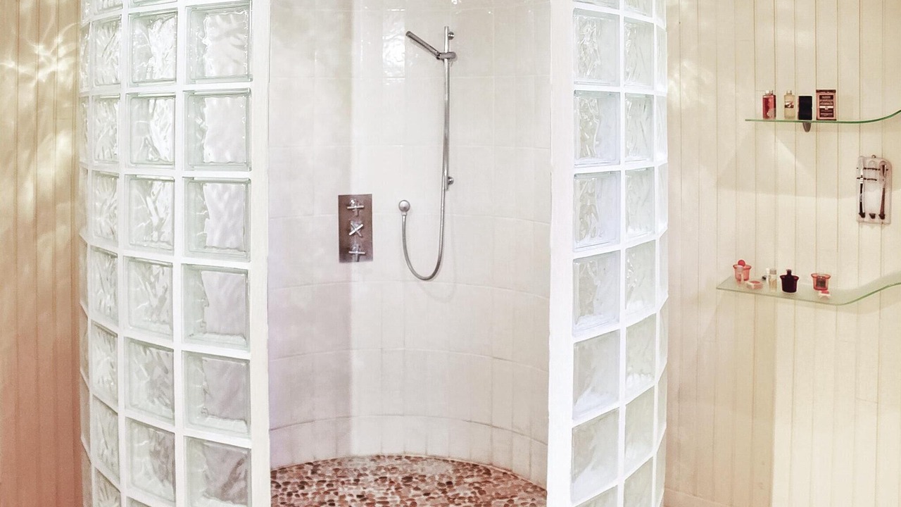 Photo of Bathroom in La Force