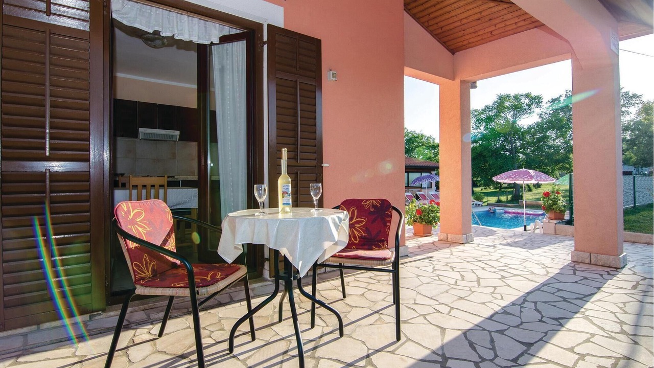 Photo of Patio Balcony in Vinez