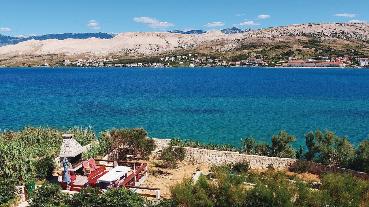 Photo of Others in Pag