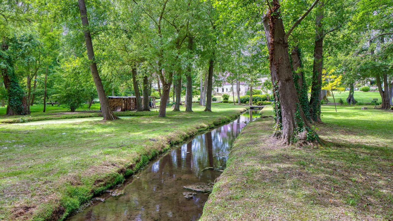 Photo of Others in Fontaine-Henry