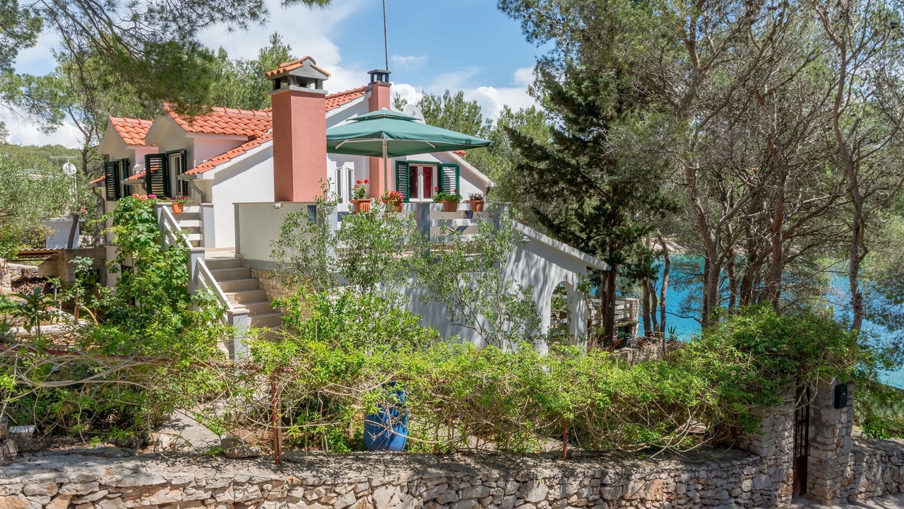 Photo of Outdoor in Cove Osibova (Milna)