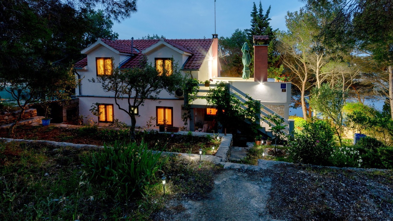 Photo of Outdoor in Cove Osibova (Milna)
