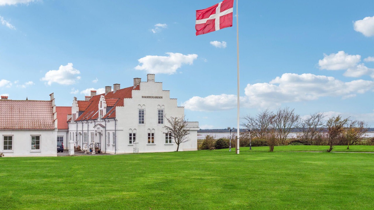 Photo of Others in Vesløs