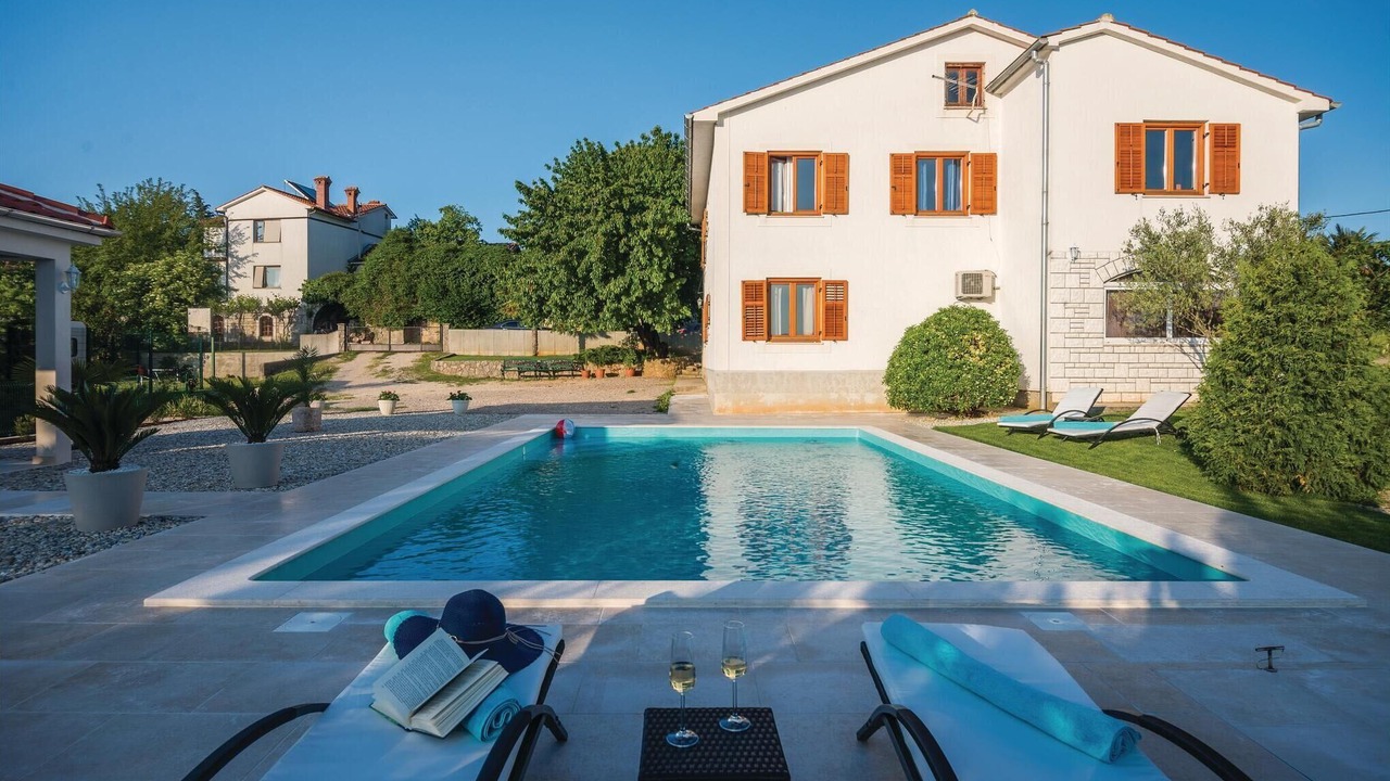 Photo of Outdoor in Brusici
