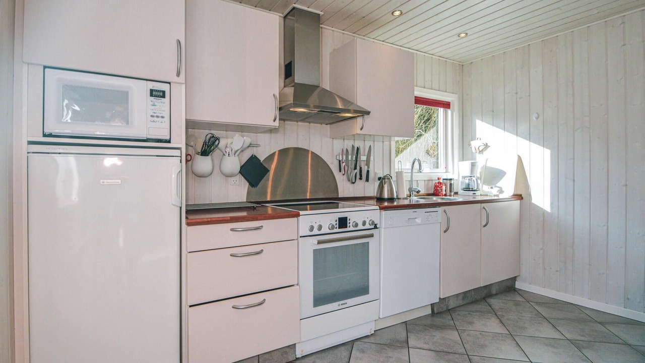 Photo of Others in Ho