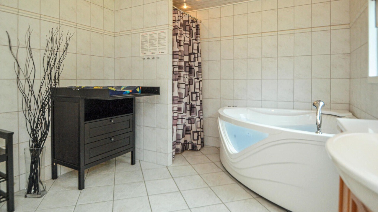 Photo of Bathroom in Ho