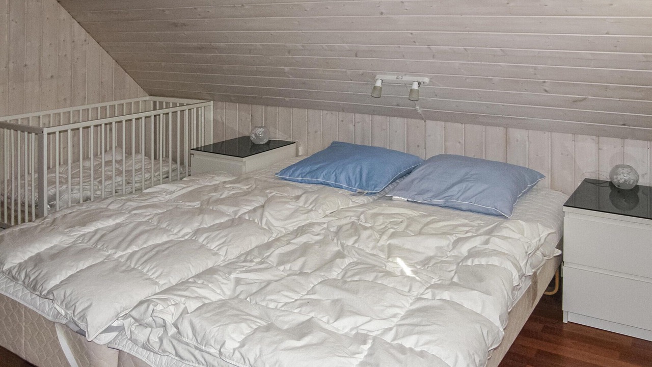 Photo of Others in Ho