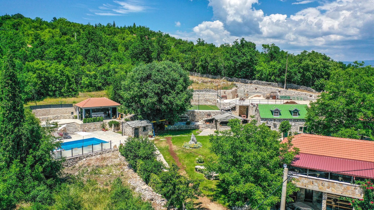 Photo of Outdoor in Zmijavci