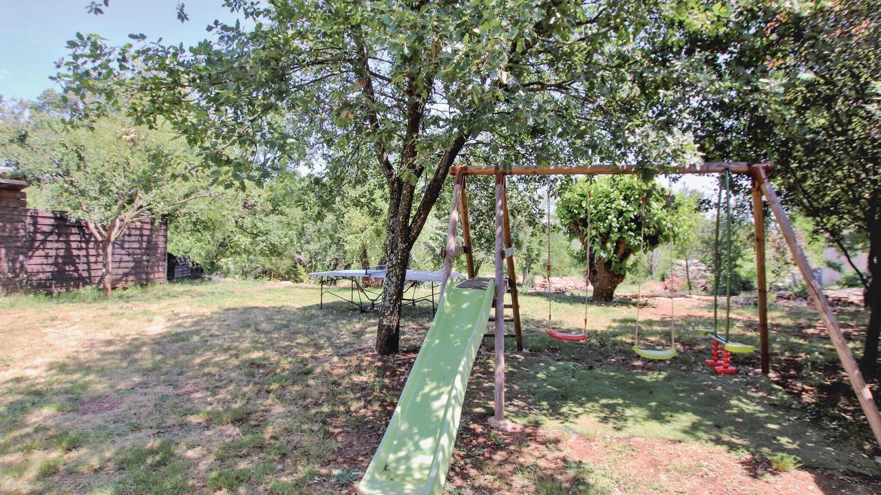 Photo of Others in Vinezac