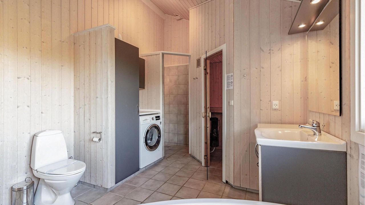 Photo of Bathroom in Hasmark Strand