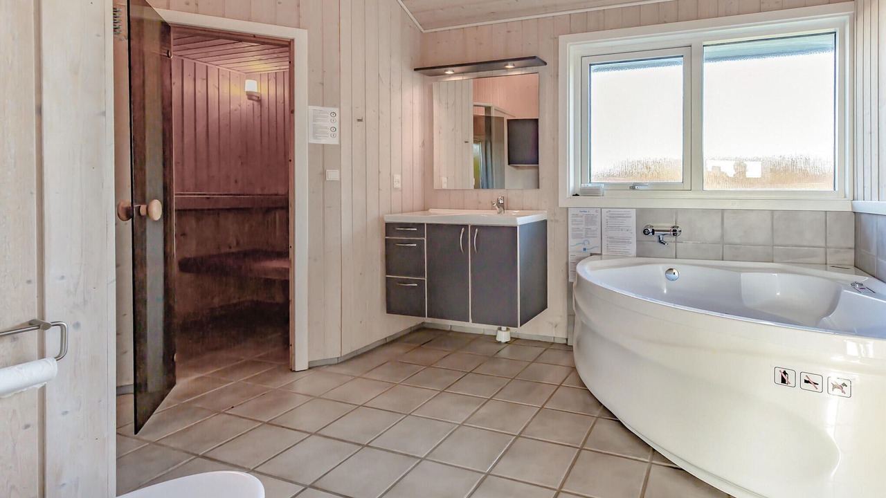 Photo of Bathroom in Hasmark Strand