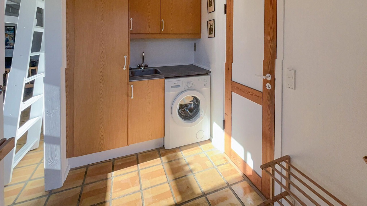 Photo of Others in Falen