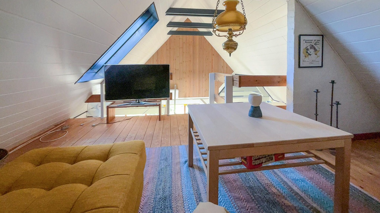 Photo of Others in Falen