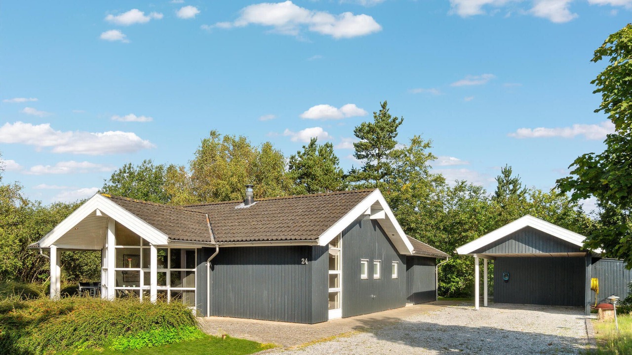 Photo of Others in Øksenmølle