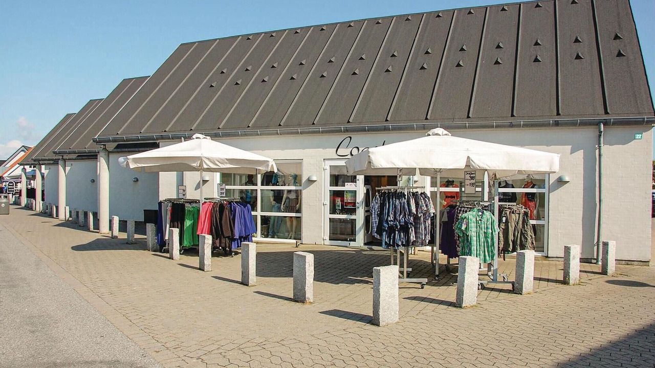 Photo of Others in Blavand Strand