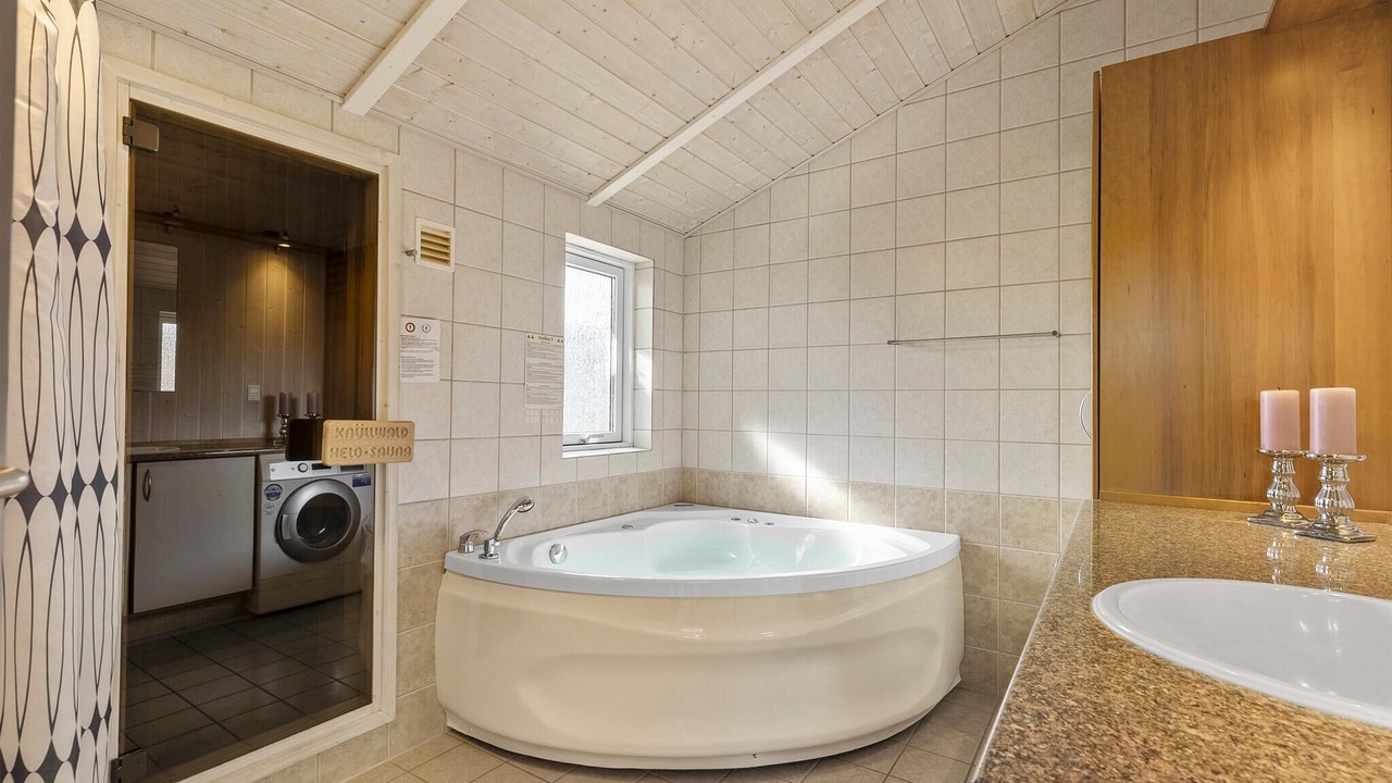 Photo of Bathroom in Pøt Strandby