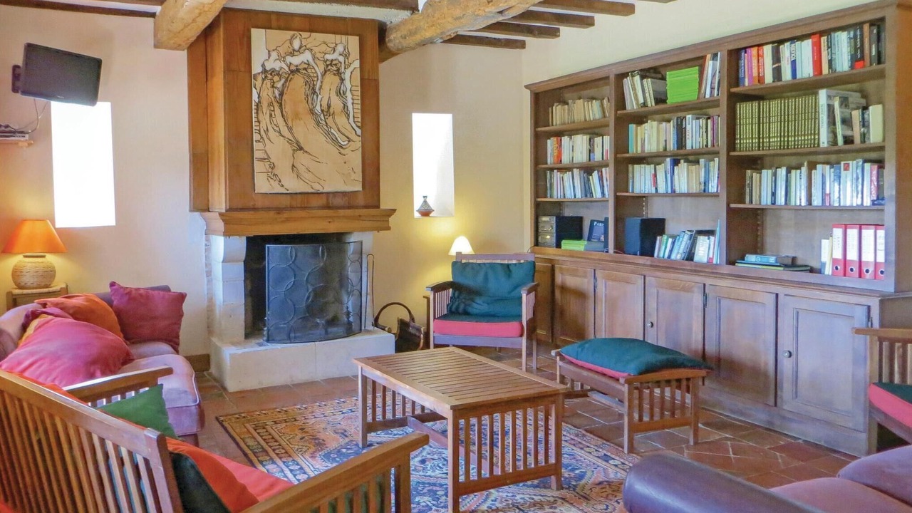 Photo of Bedroom in Domfront-en-Champagne