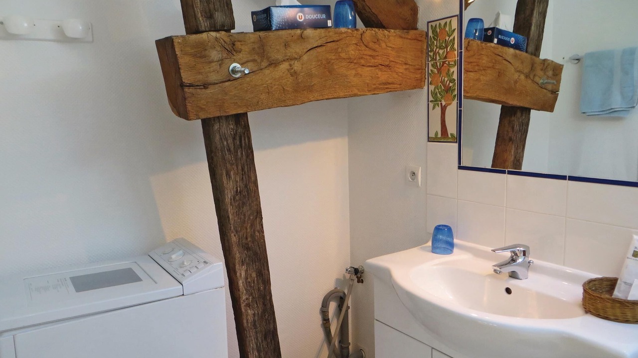 Photo of Bathroom in Domfront-en-Champagne