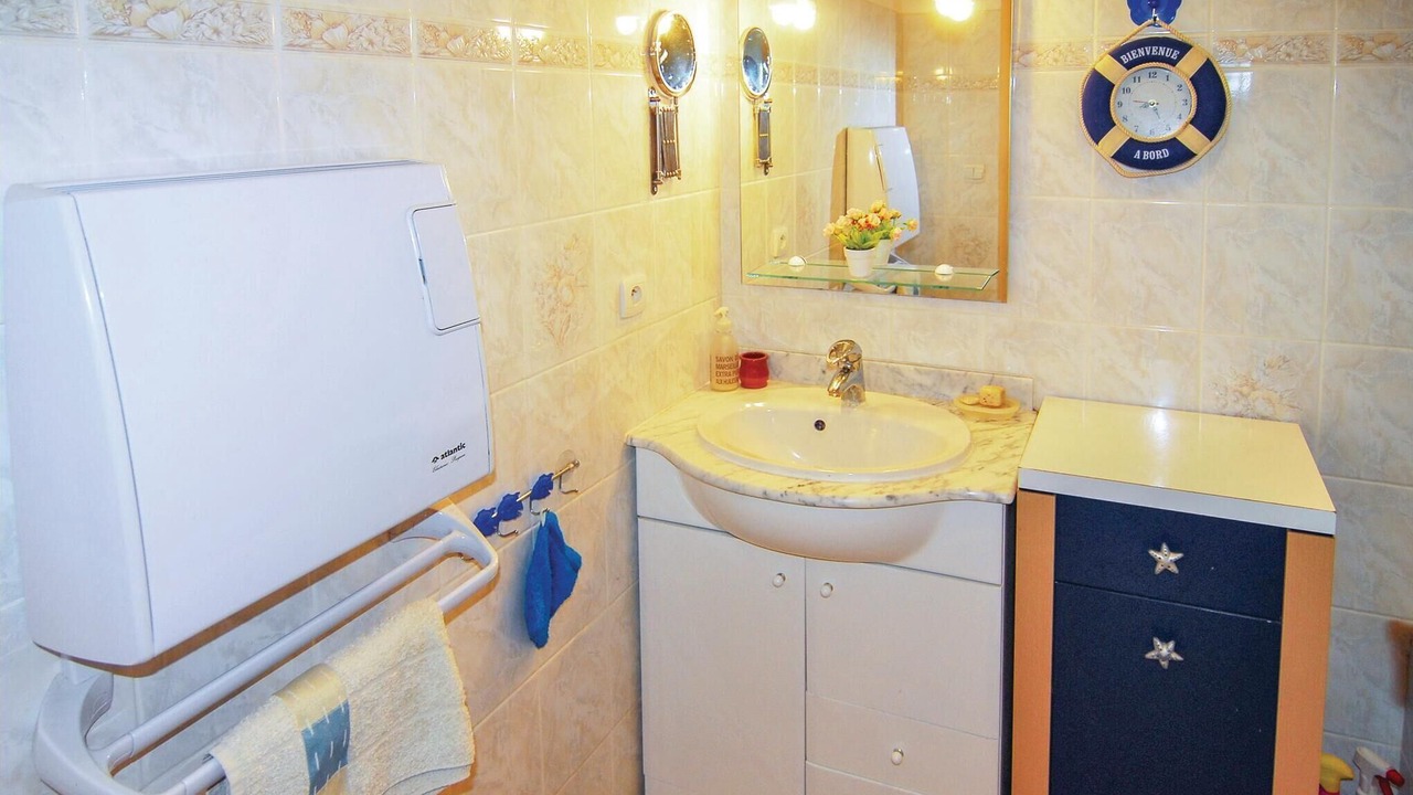 Photo of Bathroom in Pignan