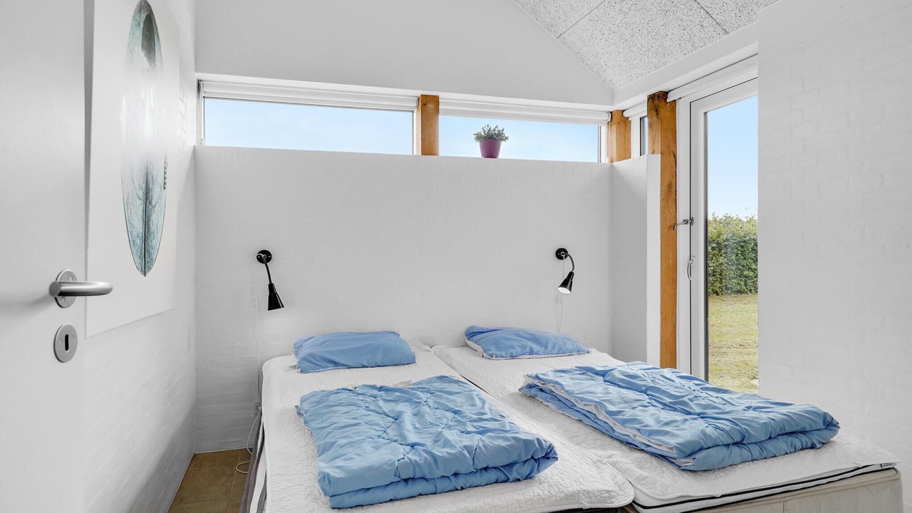 Photo of Others in Flovt Strand