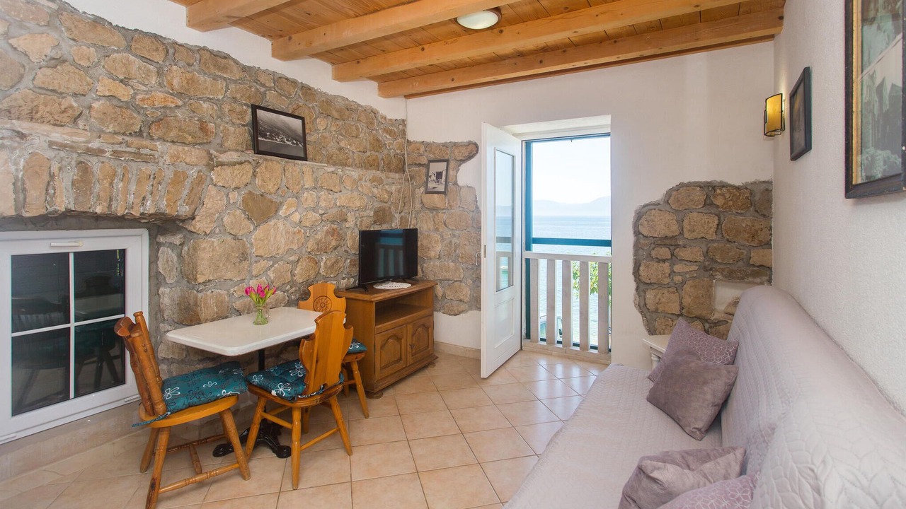 Photo of Bedroom in Brist