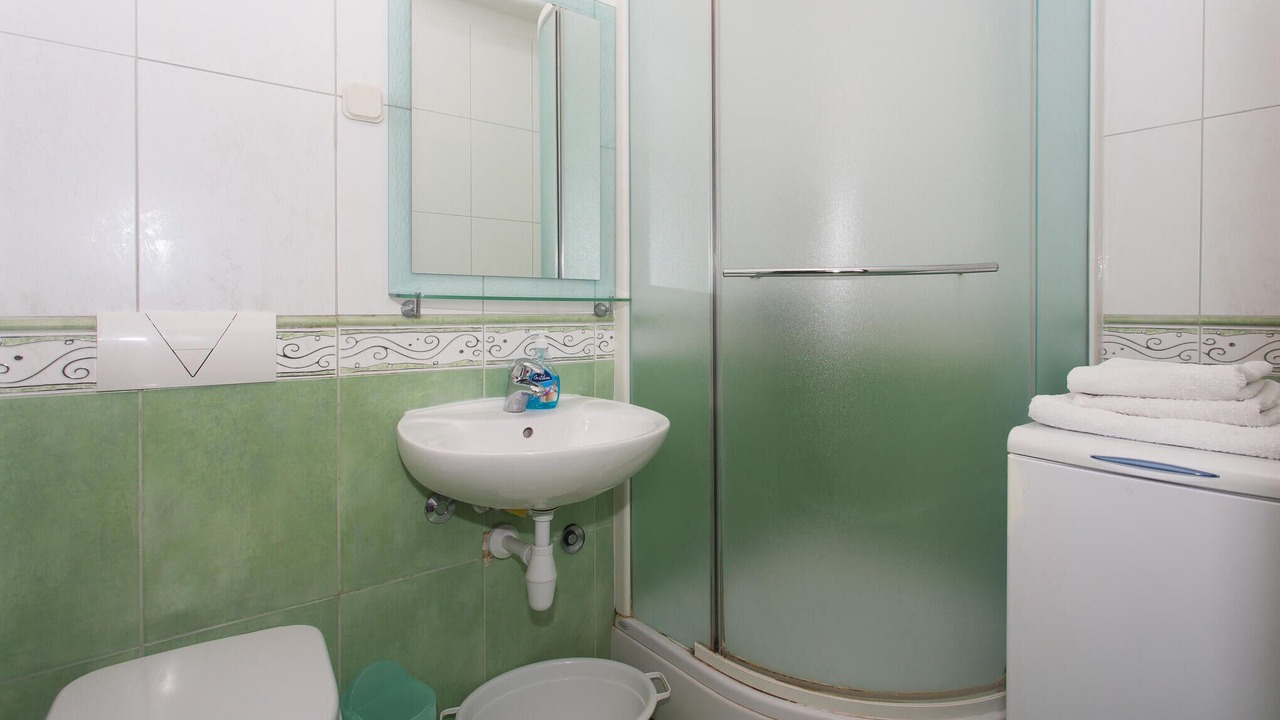 Photo of Bathroom in Brist