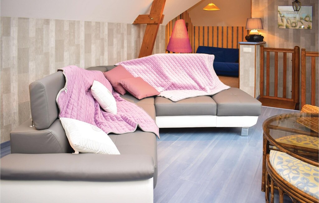 Photo of Others in Saint-Germain-sur-Ay